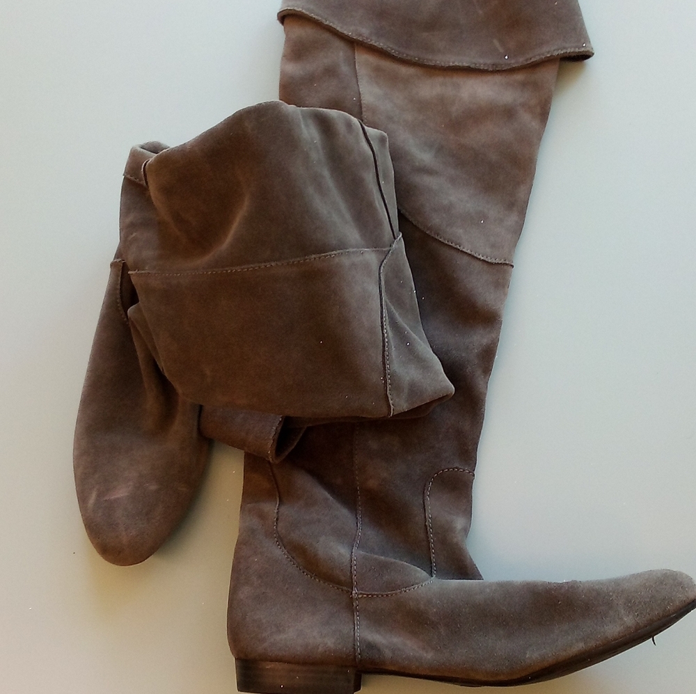 Super cute boots